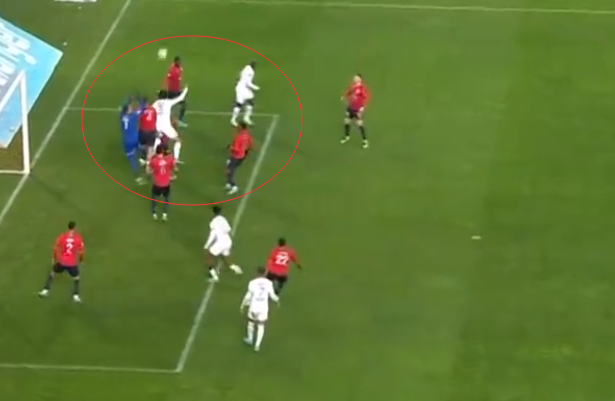  格勒诺布尔定位球战术，法甲高空争夺成为胜负手